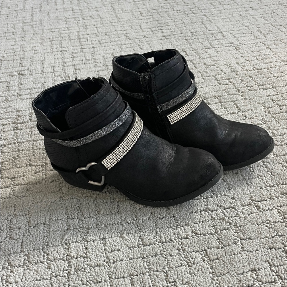 Stylish Black Ankle Boots with Silver Accents